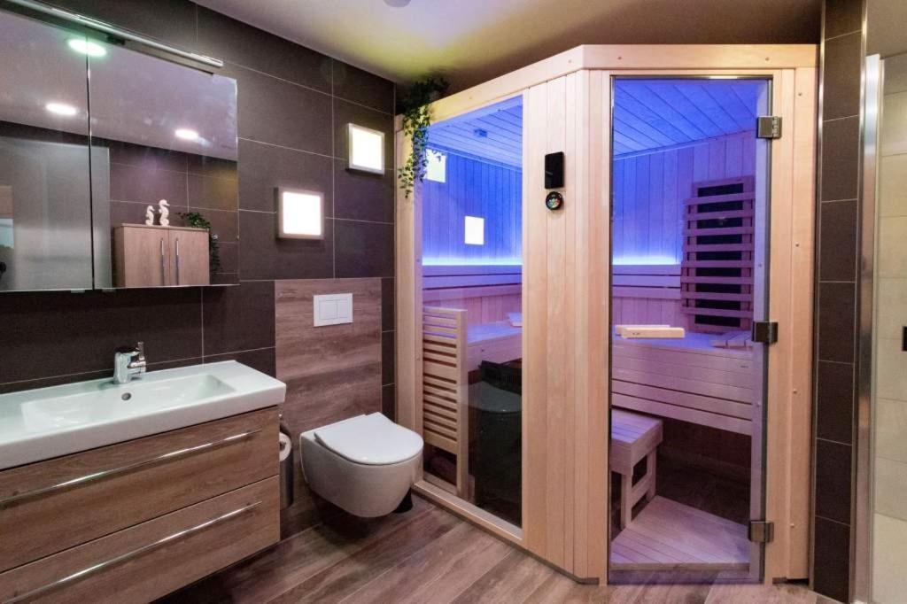5 Sterne Penthouse DeichSuite Büsum Buitenkant foto